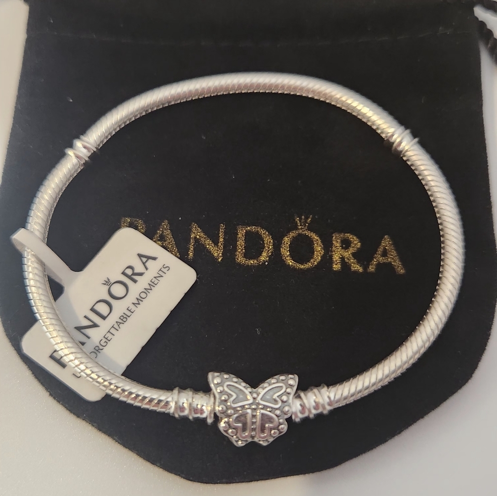 New Pandora Moments Sparkling Butterfly Snake Chain Charm Bracelet Size 7.1 in